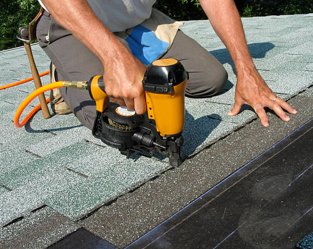 Best Shingle Roofing Installation  in Mobridge, SD